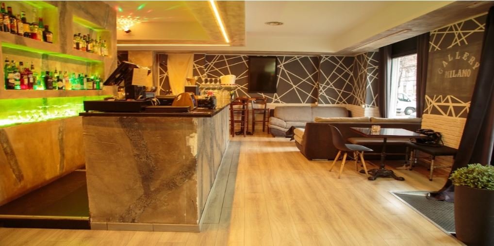 party gallery festa locale milano